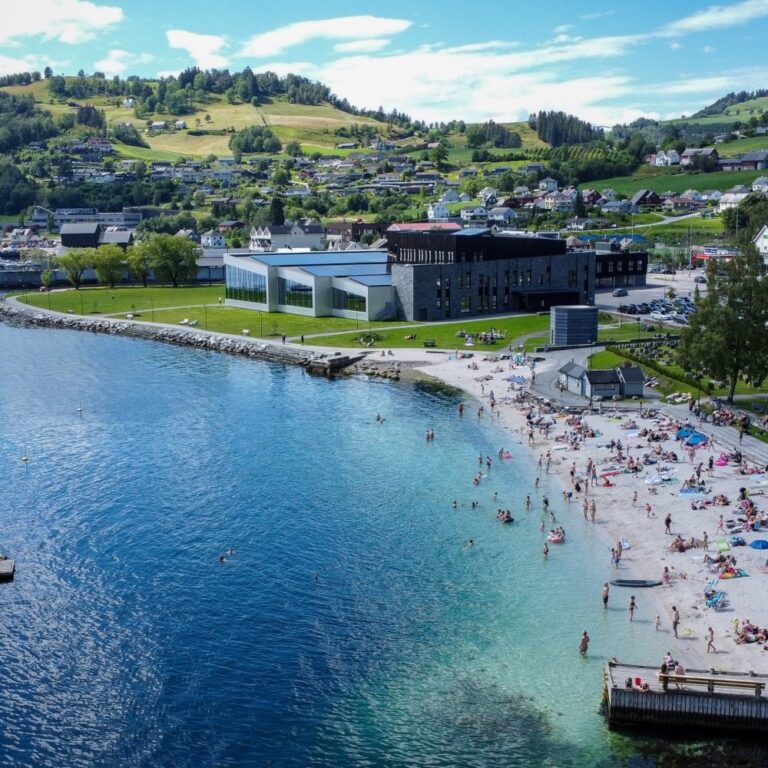 Bakside årsmelding HB utvendig